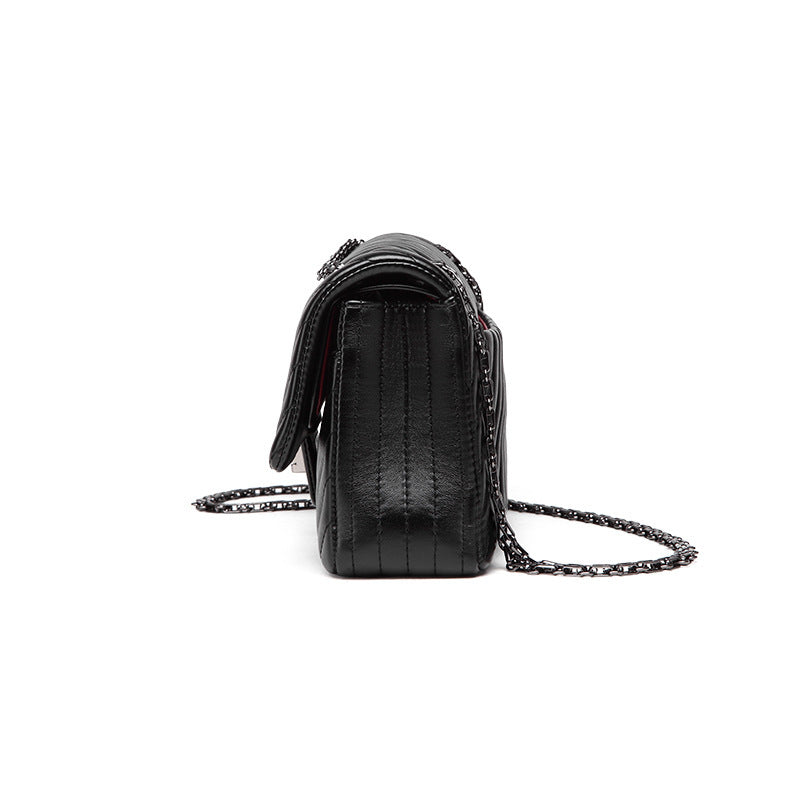 Women's shoulder crossbody V-chain ladies bag