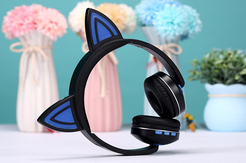 Wireless Bluetooth headset