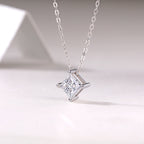 The Luxury Fashion Diamond Pendant Necklace Set With Mosan Diamond Silver Ornaments