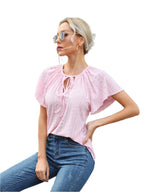 Blouse met oogjes en strik aan de hals en fladdermouwen voor dames