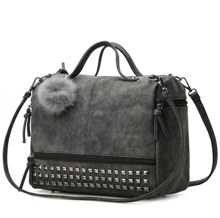 Fashionable Women's Hand Bag Pillow Bag European and American Fashion Large Capacity Matte Rivet Big Shoulder Bag