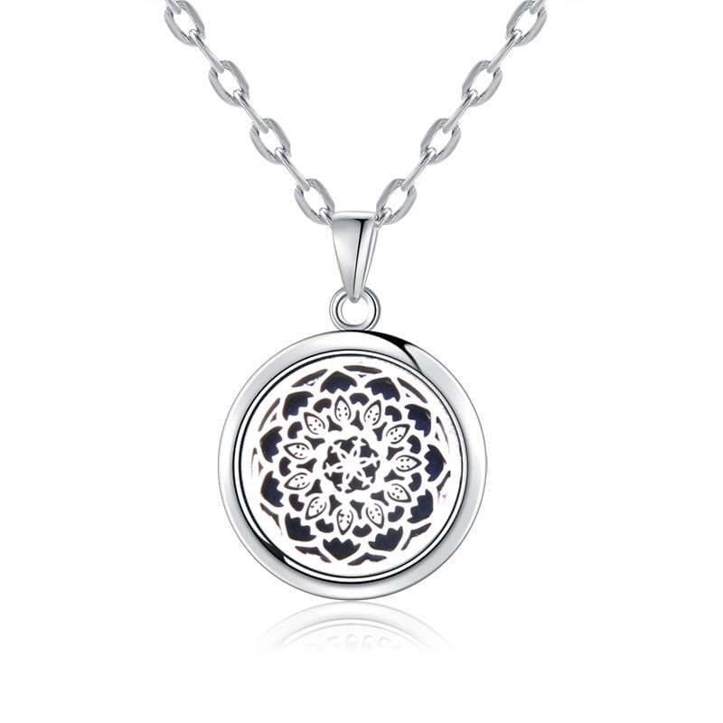 Women Fashionable Pendant Necklace S925 Stainless Steel High Quality Different Pattern Women Pendant Necklace