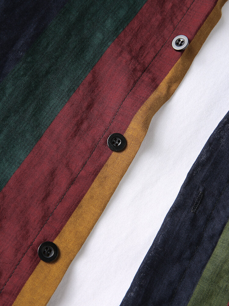 Camicia casual alla moda da uomo in cotone e lino, a maniche lunghe, con colletto ampio e righe a contrasto. Camicia casual alla moda da uomo.