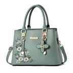 Embroidered Lady's Bag Large Capacity One-shoulder Messenger Bag