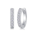 Luxe oorbellen voor dames, gemaakt van 925 sterling zilver met moissanite diamanten. Trendy oorringen voor dames.