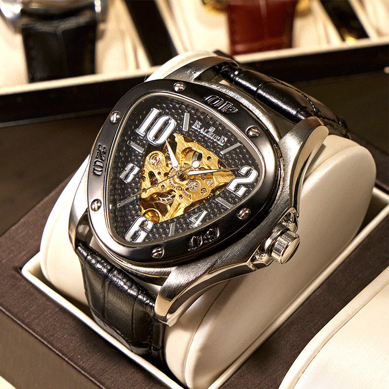 Orologio meccanico da uomo casual in stile europeo e americano con triangolo cavo