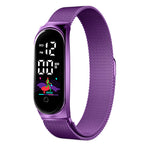 Orologio digitale intelligente alla moda con cinturino in maglia di acciaio inossidabile, orologio digitale con monitoraggio del fitness, orologio digitale con promemoria intelligente