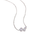 Luxe mode-halsketting met hanger van White Dew en zilveren ornamenten van Mosan-diamanten 