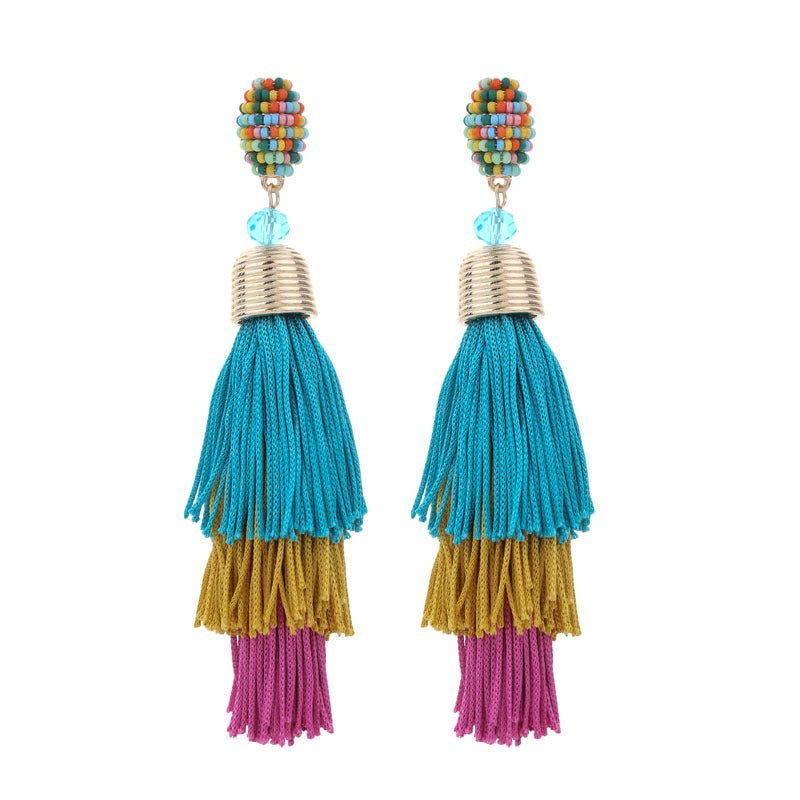 Damesoorbellen in bohemian stijl met bloemkwastjes, handgemaakte oorbellen met rijstkralen en lange kleurrijke franjes.