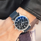 Multifunctioneel quartz herenhorloge van leer