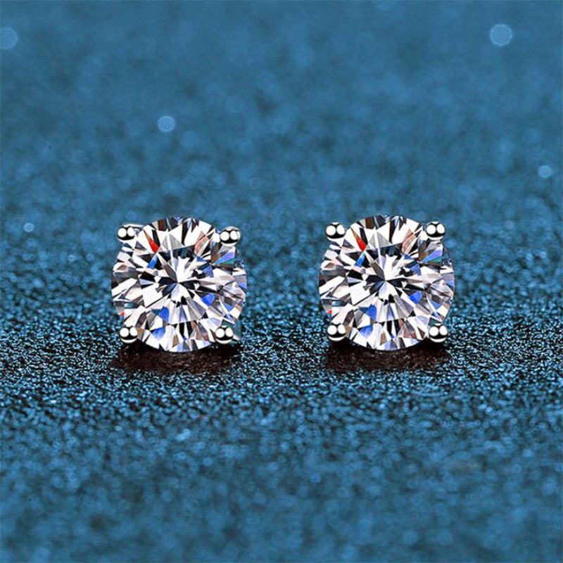 S925 Silver Moissanite Classic Four-Claw Drill Stud Earrings - Acquisti Online