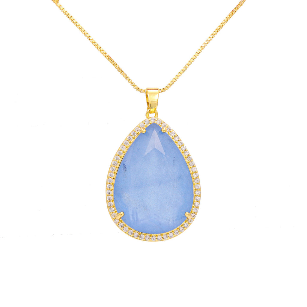 Bloemenoorbellen, lichte luxe en modieuze oorbellen