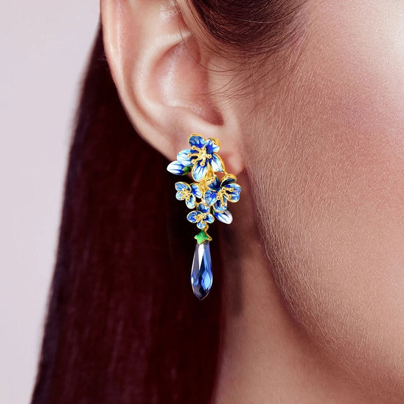 Damesoorbellen, modieuze oorbellen met emaille bloemmotief, koperen oorbellen met zirkonia, druppelvormige oorbellen, elegante modeoorbellen voor dames.