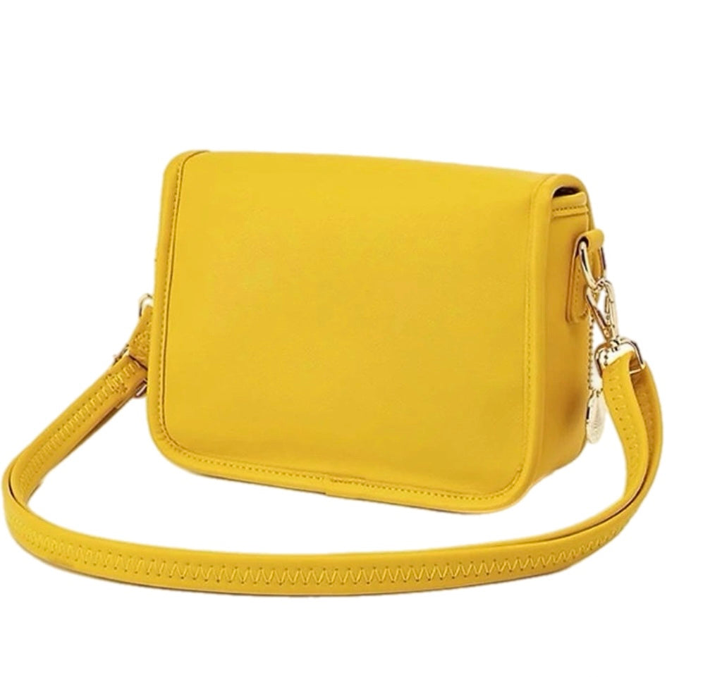 Women's Crossbody Bag Simple Fashion Shoulder Bag Original Leather Large Capacity Magnetic Buckle Women's Shoulder Bag