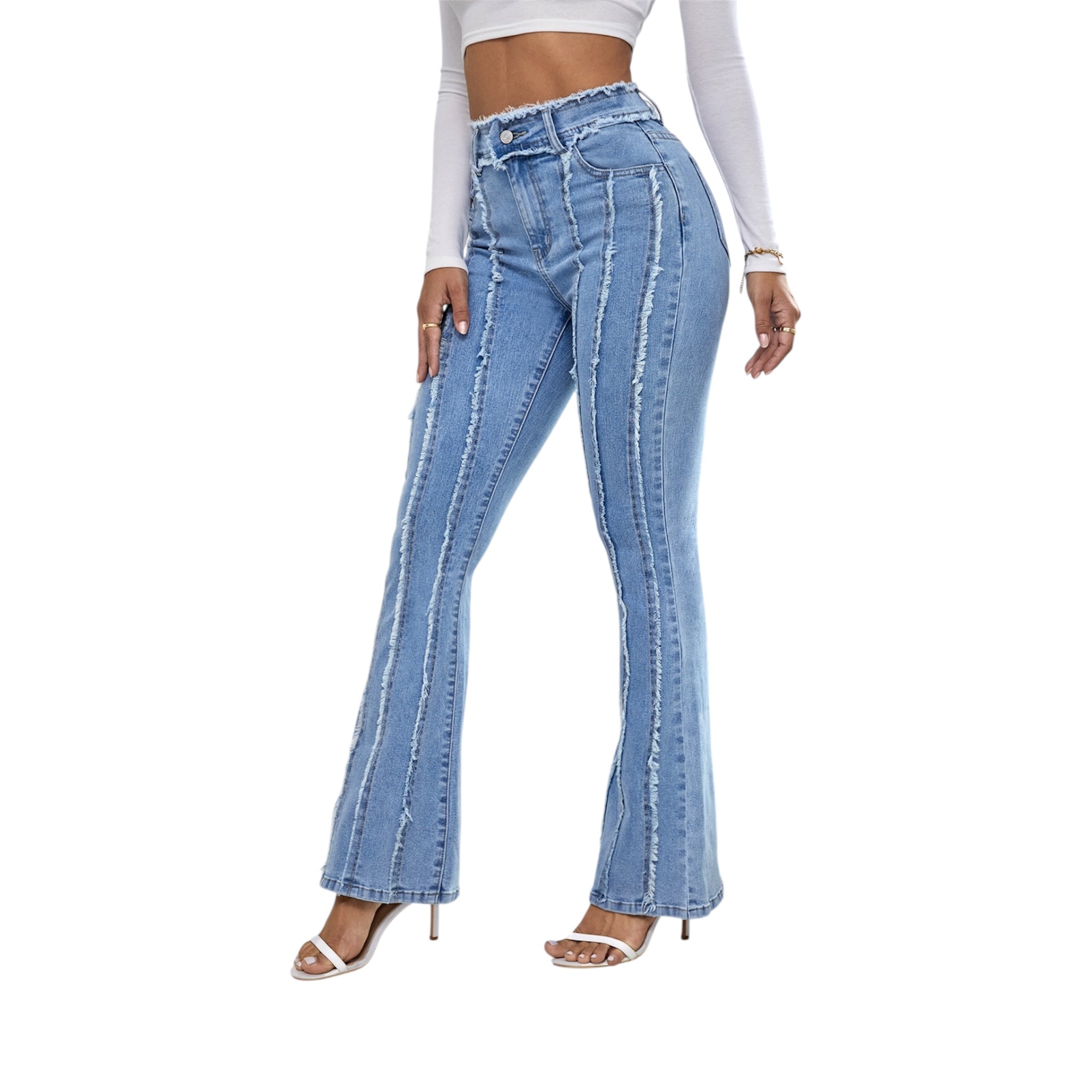 Jeans da donna in denim azzurro chiaro con pieghe e frange, taglio a stivaletto slim, bordo snellente e sollevante