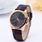 Men's Fashionable Personality Plaid Men's Casual Quartz Watch Original Leather Band Alloy Case Style Men's Quartz Watch