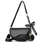 Women's Shoulder Bag Original Leather Large Capacity Crossbody Bag Zipper Lock Women's Fashion Underarm Saddle Bag