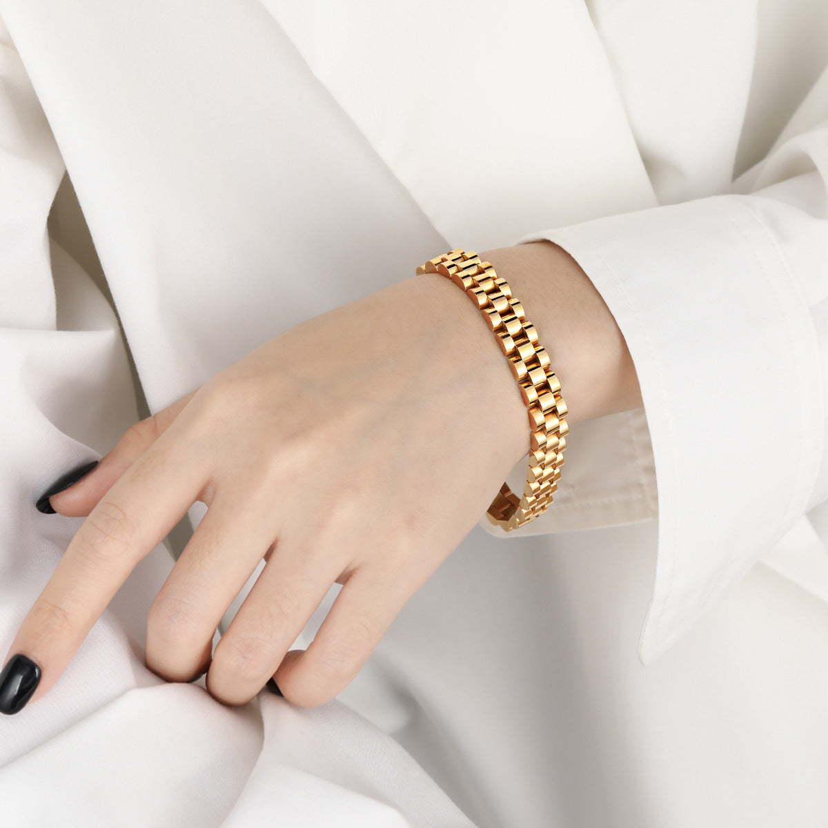 Bracciale alla moda da donna in acciaio inossidabile placcato oro 18 carati, bracciale a catena cubana di alta qualità.