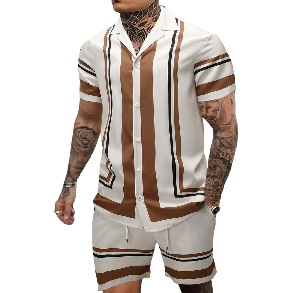 Modieuze outfit met gestreept overhemd met korte mouwen en Cubaanse kraag