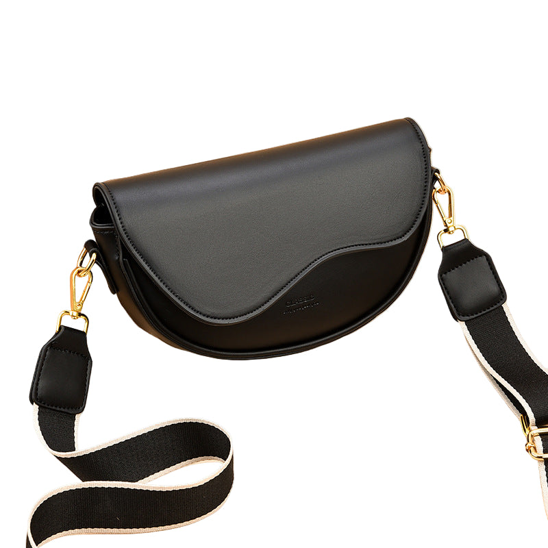 Women's Shoulder Bag Original Leather Large Capacity Crossbody Bag Zipper Lock Women's Fashion Underarm Saddle Bag