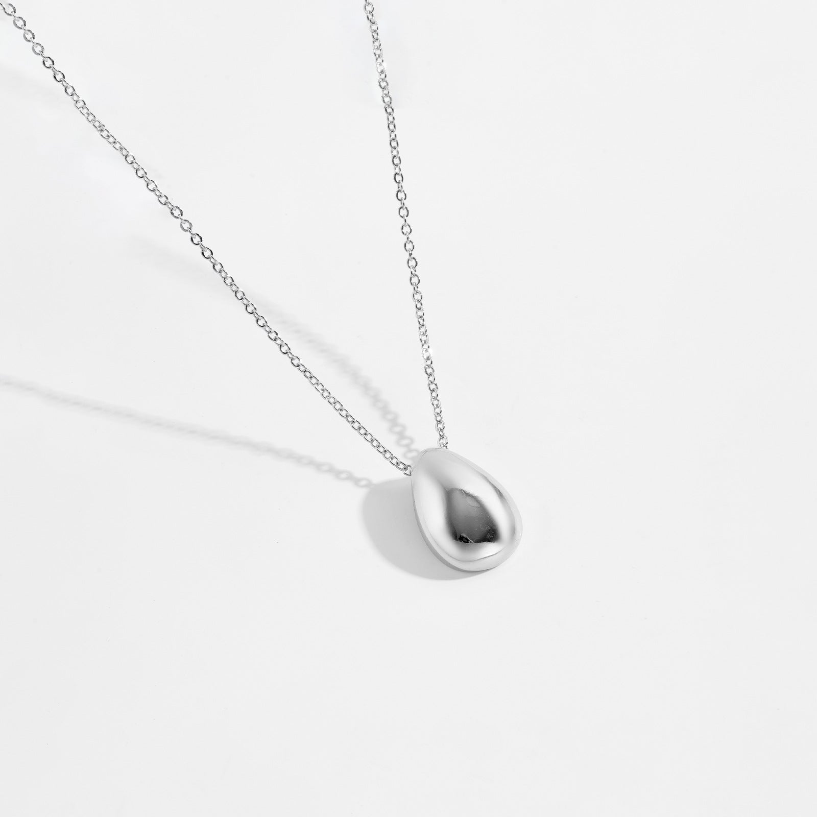 Glossy Minority Simple All-match Oval Water Drop Necklace