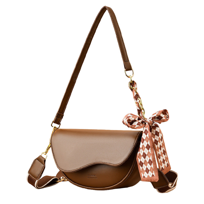 Women's Shoulder Bag Original Leather Large Capacity Crossbody Bag Zipper Lock Women's Fashion Underarm Saddle Bag
