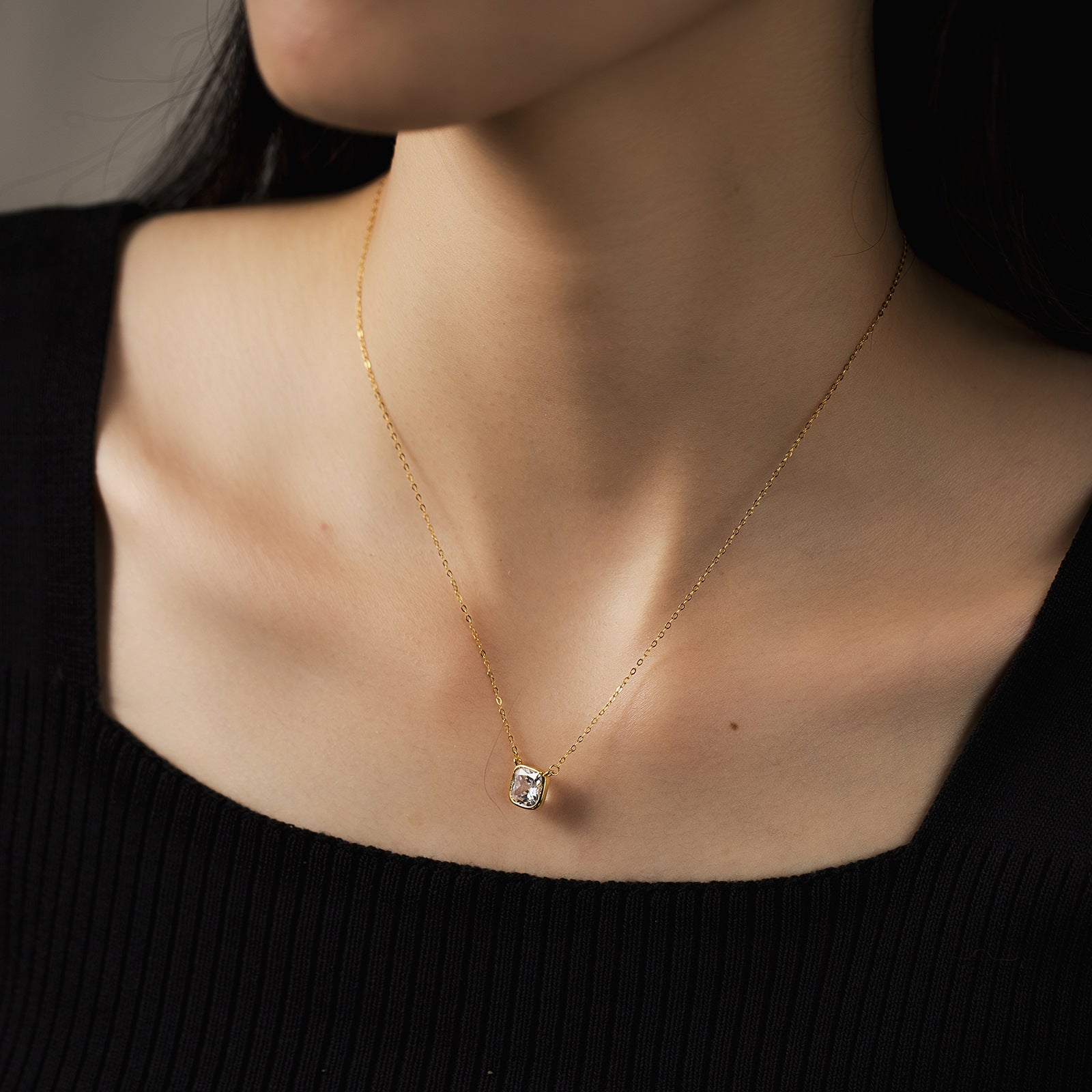 Women Luxury Necklace 925 Sterling Silver White Zircon Charm Jewelry Square Cubic Zircon Solitaire Women Necklace