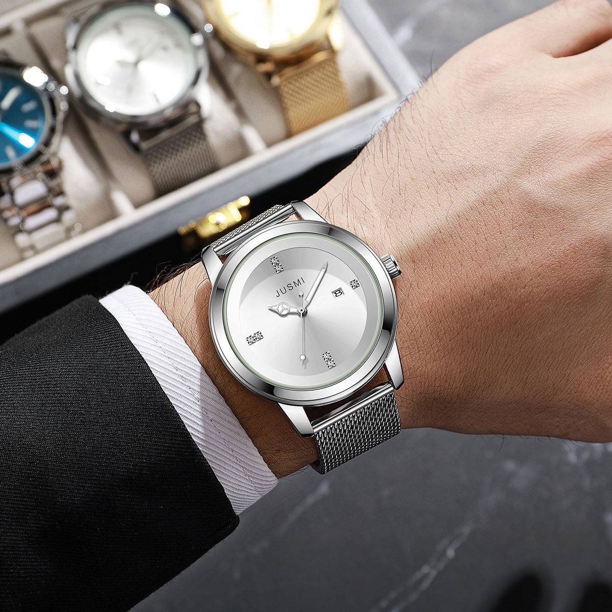 Orologio al quarzo di lusso da uomo con quadrante in acciaio inossidabile, orologio da polso casual, orologio al quarzo con cinturino in maglia metallica Atmosphere