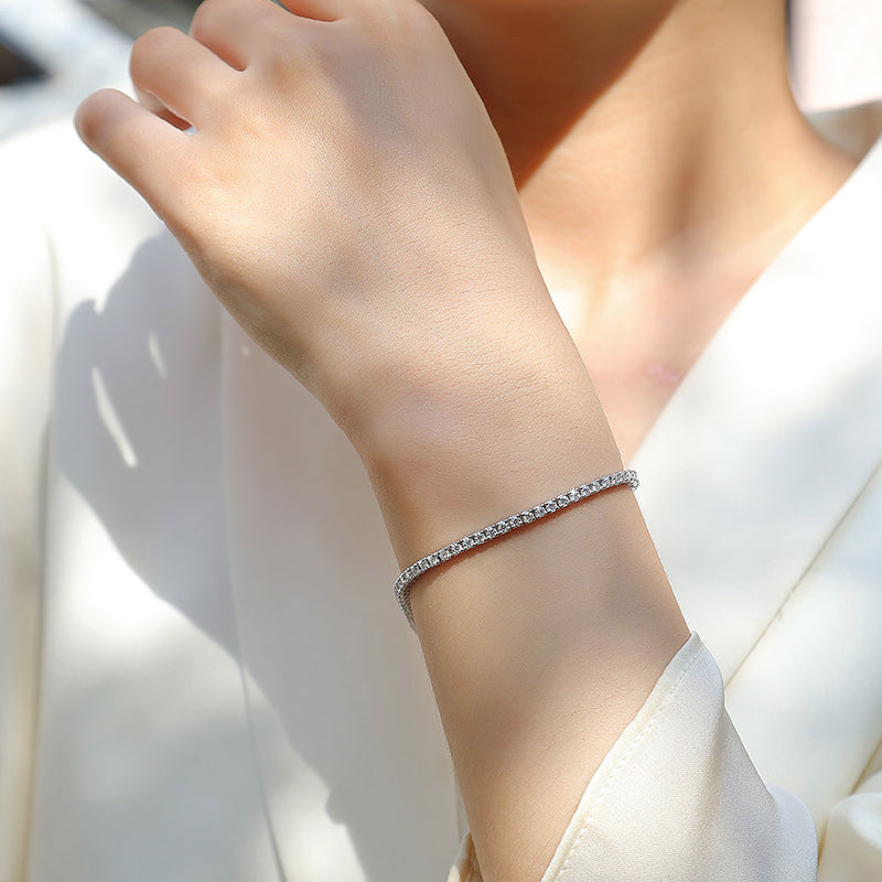 Women's Luxury Fashion Bracelet 925 Sterling Silver Moissanite Sparkling Round Brilliant Cut Moissanite Stones Bracelet