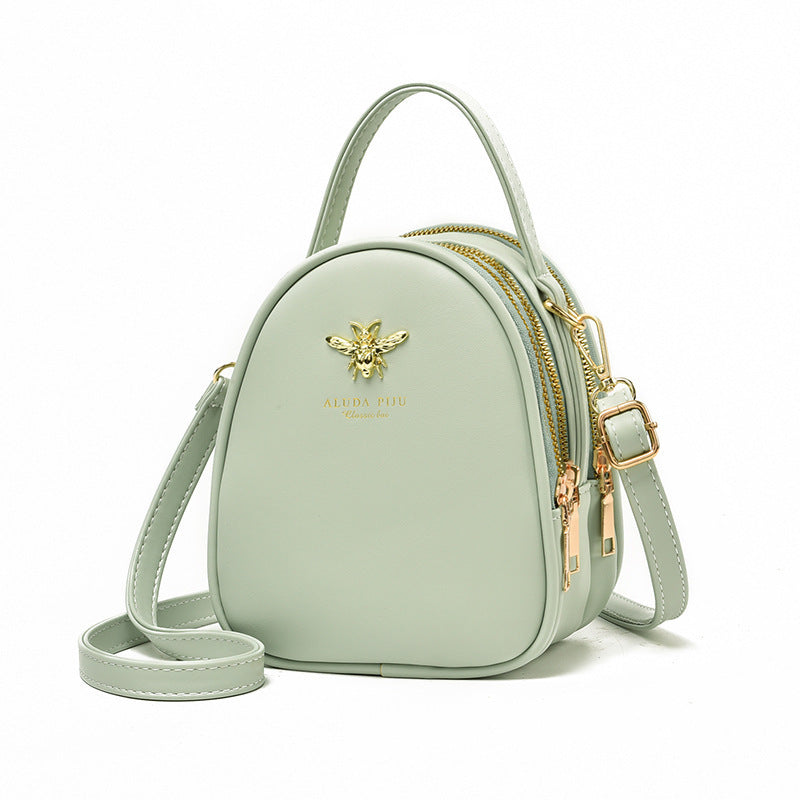 Women's Retro Shoulder Bag Bee Small Round Bag Versatile Crossbody bag Multi Pocket Women's Fashion Crossbody Bag
