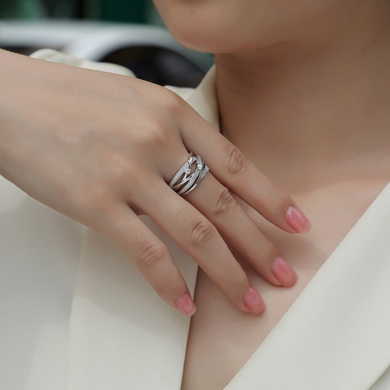 Women Luxury Ring S925 Sterling Silver Sparkling Stones Diamond Ring Silver Color Plated Rings Women Engagement Ring