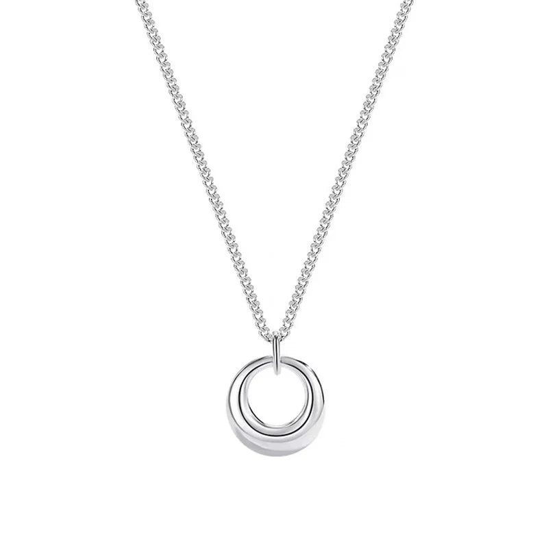 Women's Fashionable Necklace Silver Circle Pendant Necklace Personalized Geometric Choker Charm Women Necklace