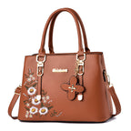 Embroidered Lady's Bag Large Capacity One-shoulder Messenger Bag