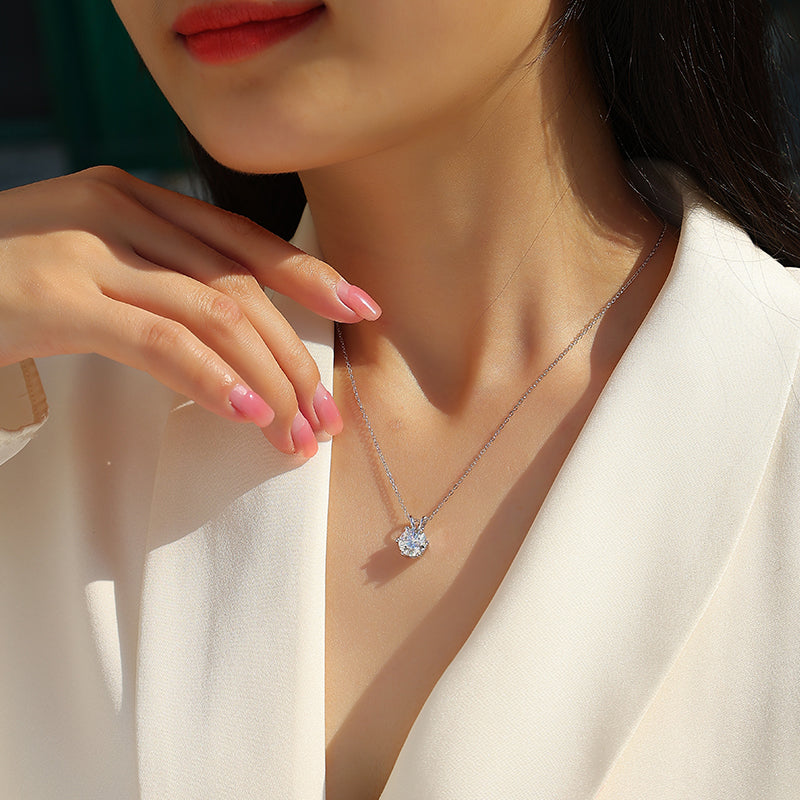 Women Luxury Necklace Moissanite Diamond 925 Sterling Silver Pendant Necklace Six Prong Setting Classic Women Silver Necklace