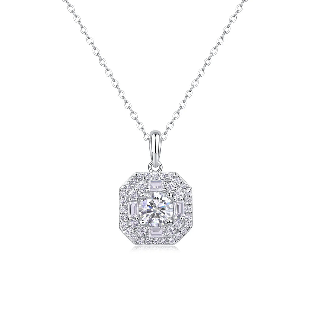 Women Luxury Necklace 925 Sterling Silver 18K Silver Plated Moissanite Diamond Pendant Necklace Women Silver Necklace