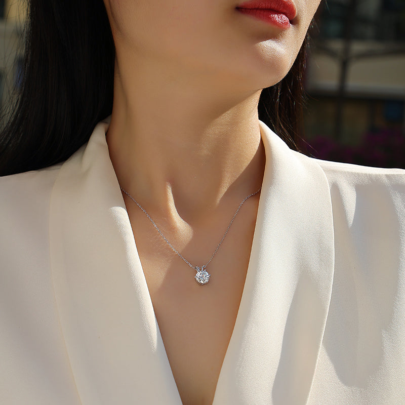 Women Luxury Necklace Moissanite Diamond 925 Sterling Silver Pendant Necklace Six Prong Setting Classic Women Silver Necklace